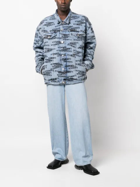 VETEMENTS logo-print denim jacket