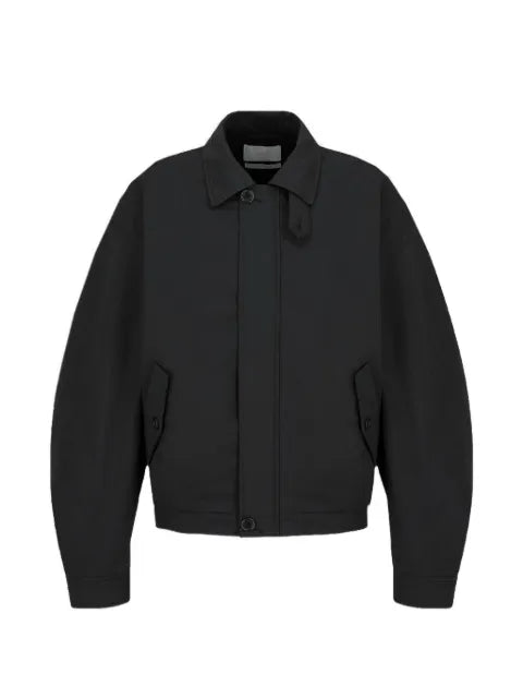 Amomento padded throat-latch jacket