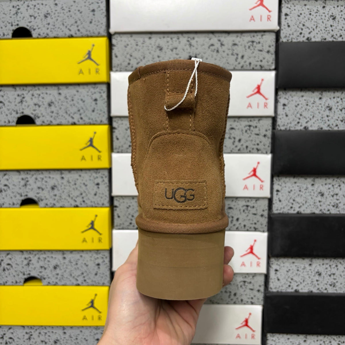 UGG Kallen Platform Ankle Boot – Suede Boot with Shearling Lining, Tonal Seam Panel Detail & Chunky Platform Sole in Chestnut