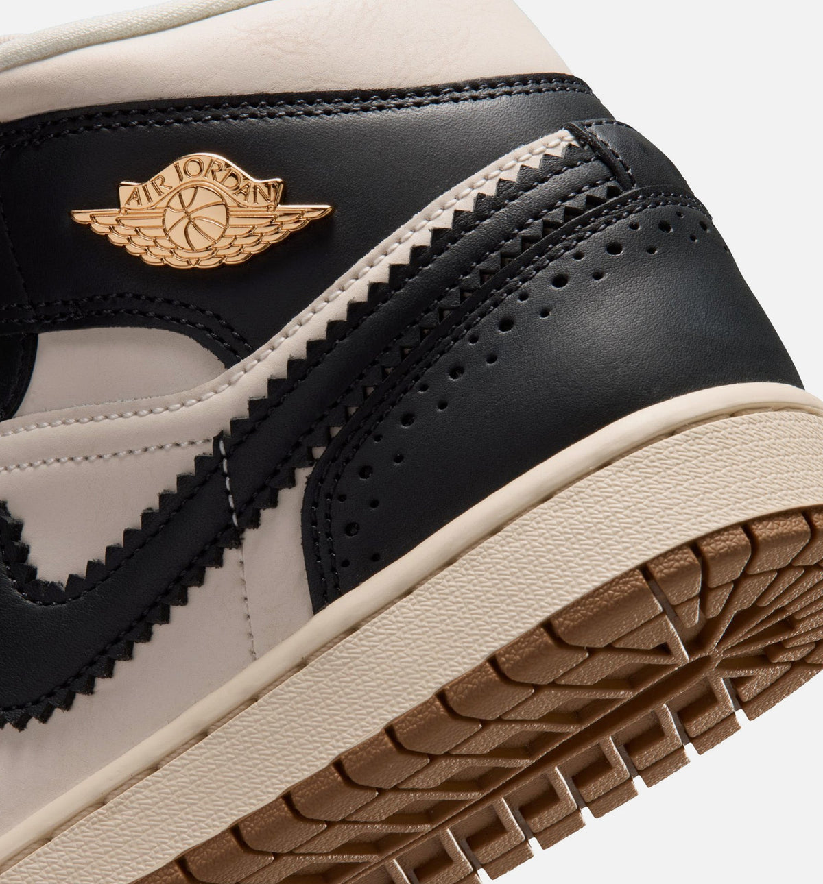 Air Jordan 1 Mid SE “Off-Noir Chalk Pearl White” Women's Lifestyle Shoes