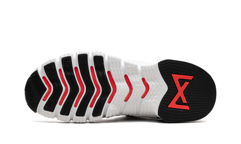Nike Free Metcon 5 "White / Bright Crimson"
