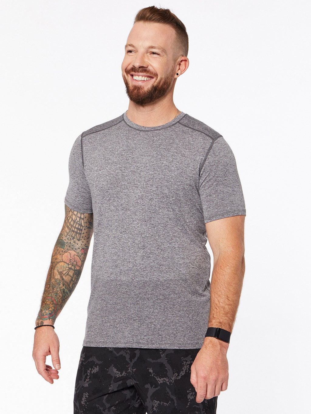 BREEZE SEAMLESS SS TEE HTHR