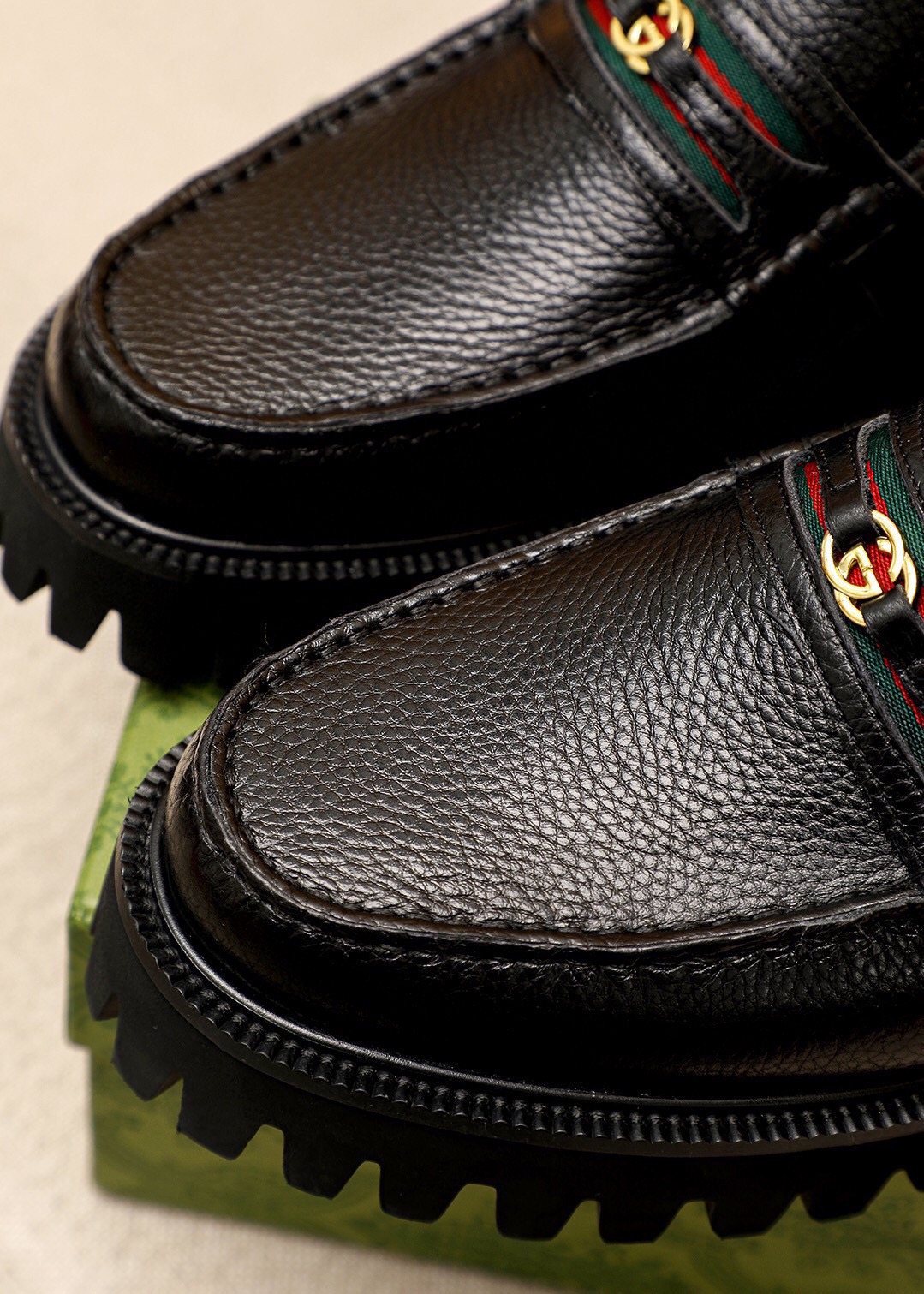 Gucci Black Metal-Bit Lug Sole Loafers