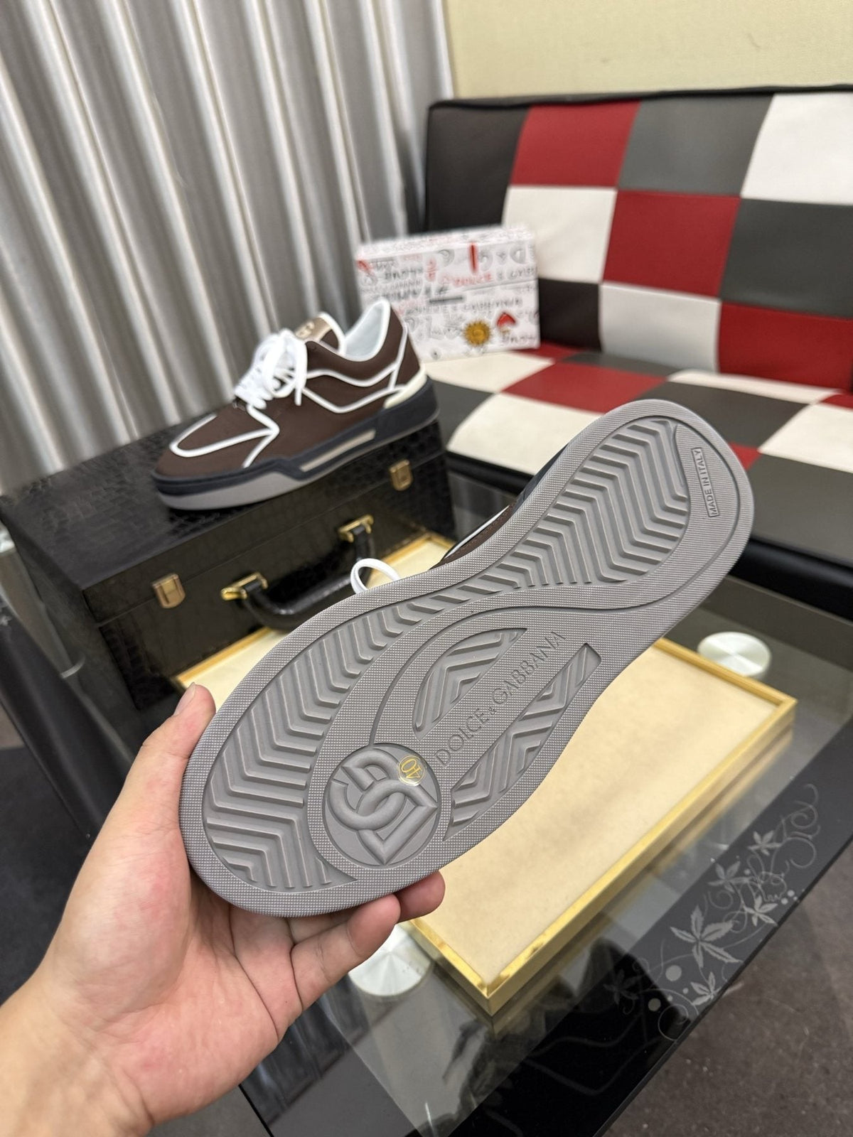 Dolce & Gabbana Brown Piped Low-Top Sneakers
