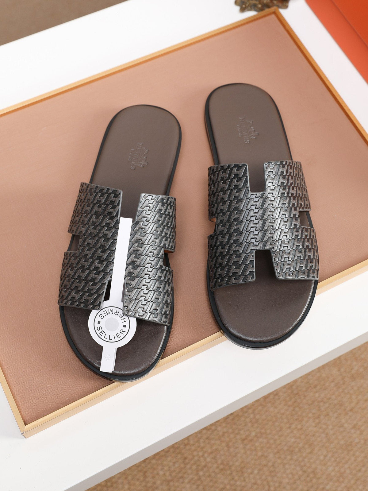Hermes Woven-Texture Sandals