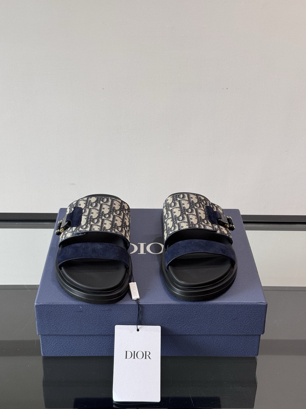 Dior Men's Patterned Buckle Slide Sandals - Black Ridged Sole