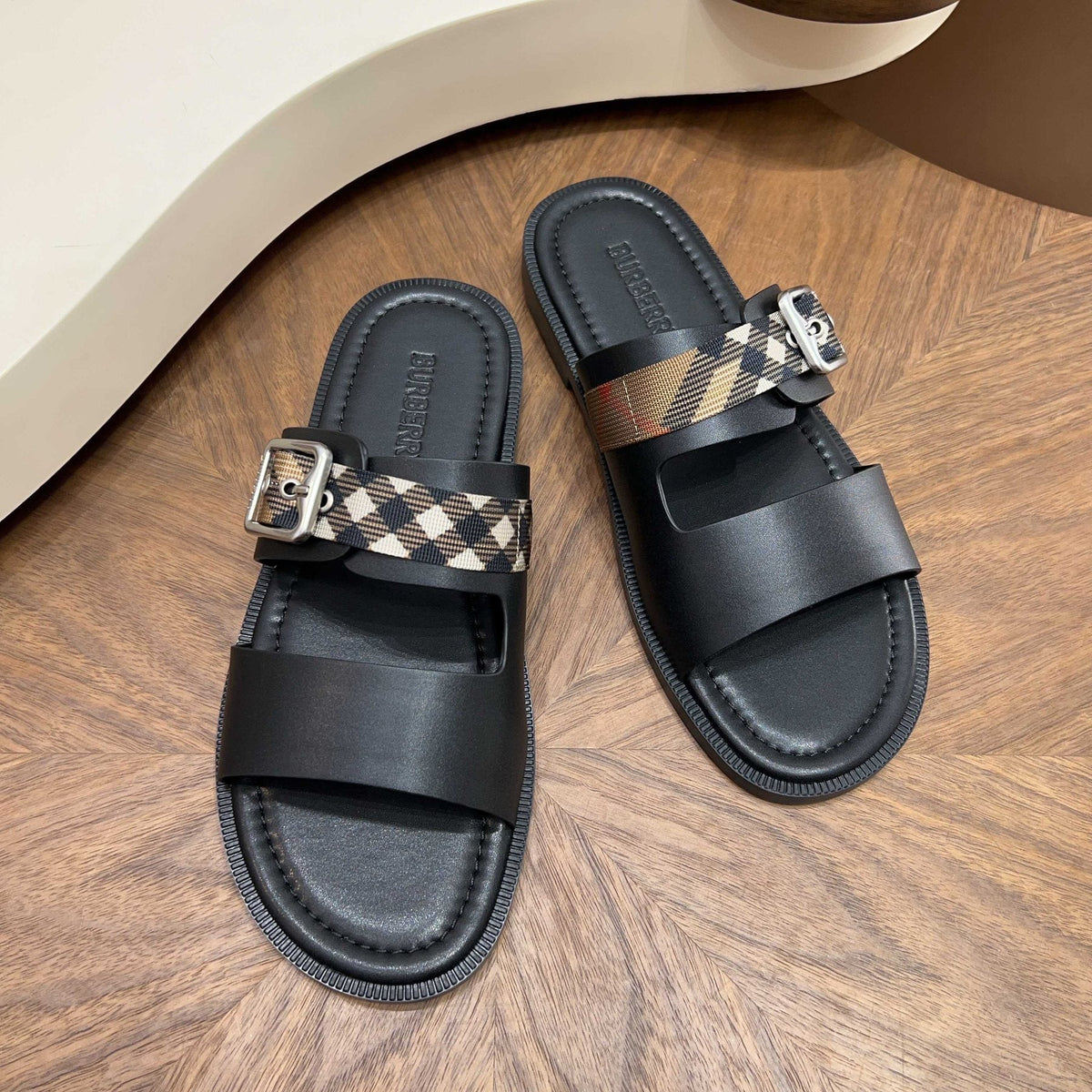 Burberry Plaid Buckle Slide Sandals - Flat Sole