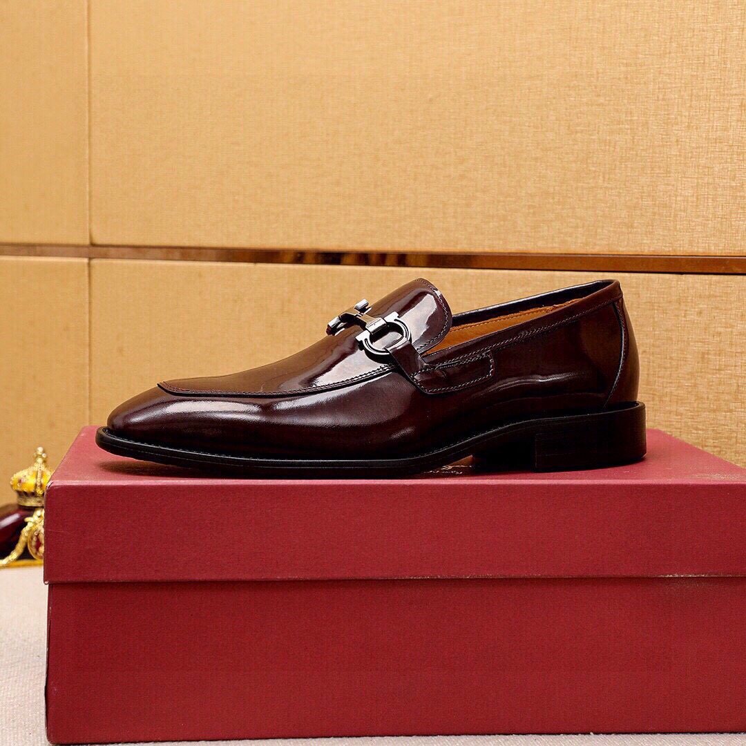 Ferragamo Buckle Leather Loafers