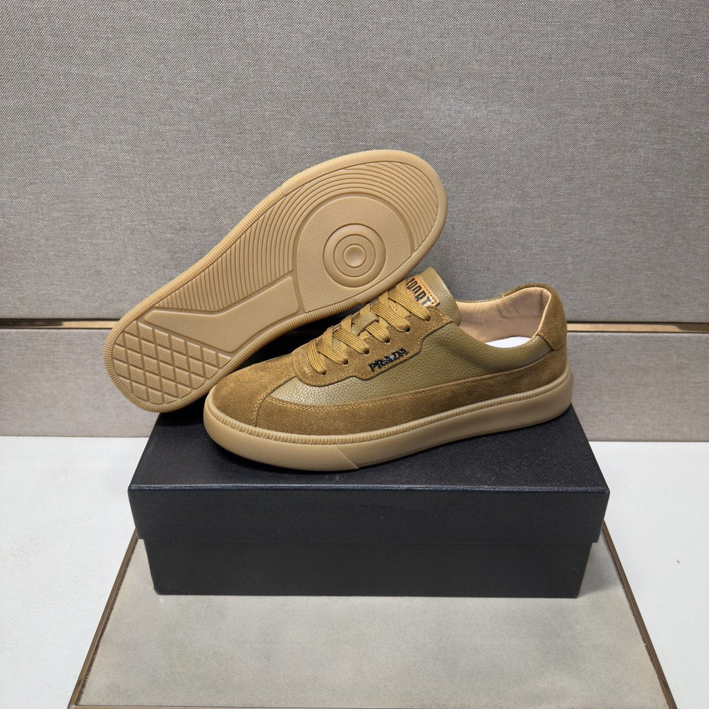 Prada Logo Low-Top Sneakers