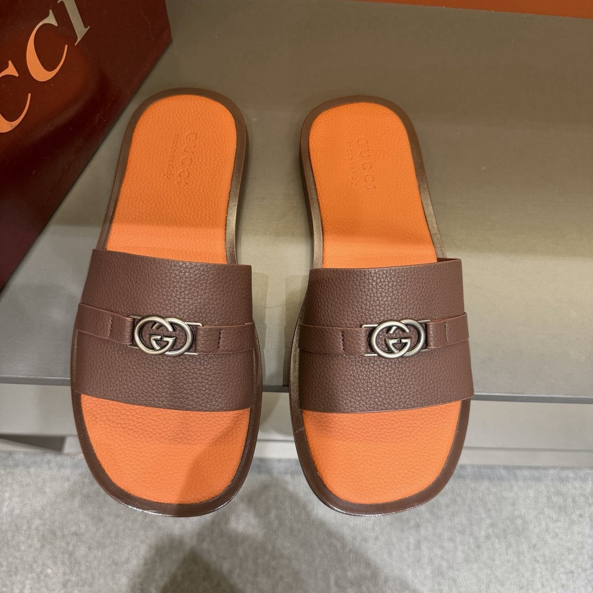 Gucci Textured Slide Sandals