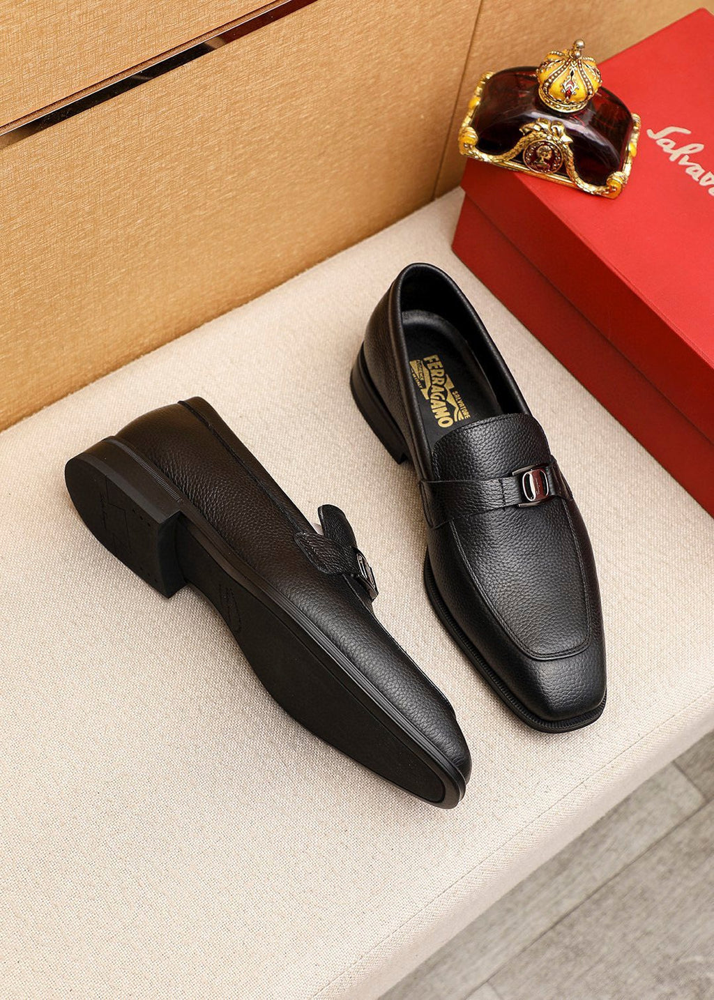 Ferragamo Men's Textured Leather Loafers - Stacked Heel