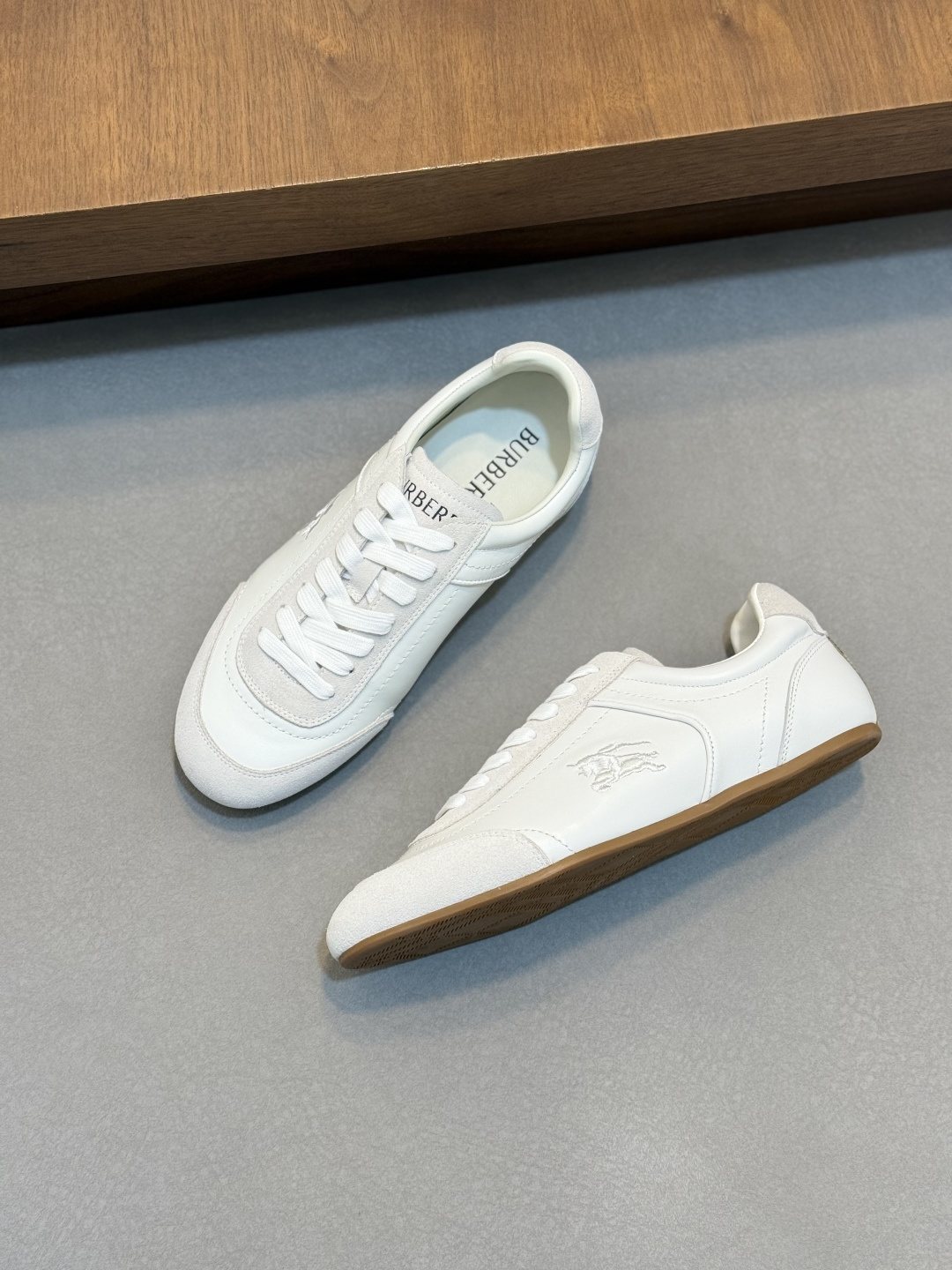 Burberry White Horse Graphic Low-Top Sneakers